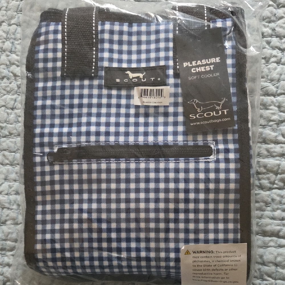 Scout Navy and White Checkered Soft Cooler